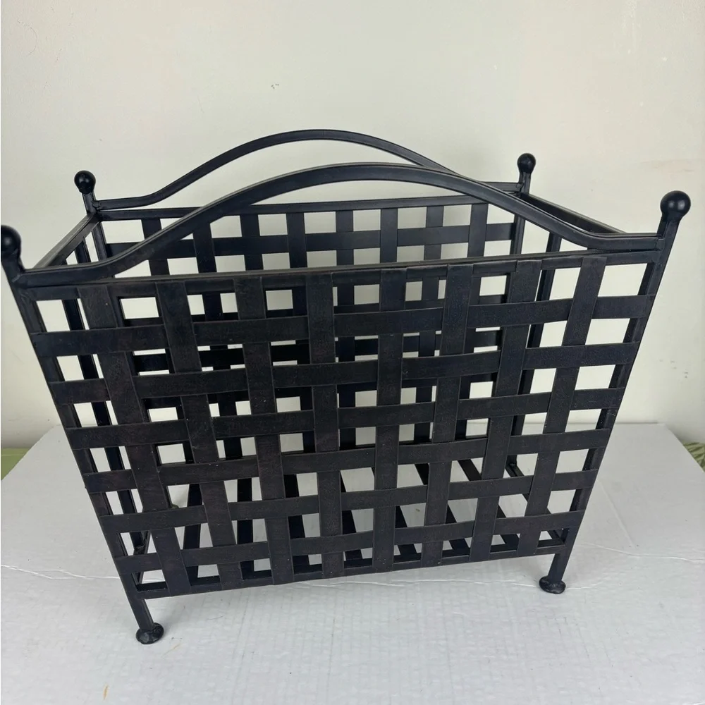 Vintage black woven metal magazine/storage rack